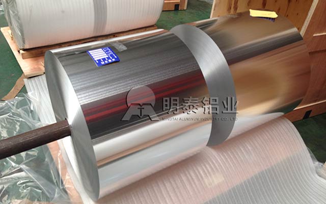 明泰鋁業(yè)1060熱軋鋁板帶在鋁墊片/鋁塑板/電池軟連接應(yīng)用 明泰鋁業(yè)1060熱軋鋁板帶在鋁墊片/鋁塑板/電池軟連接應(yīng)用